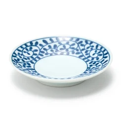 Assiette en porcelaine Hasami ‐ Motifs arabesque