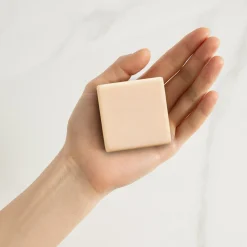 Barre nettoyante visage hydratante vegan  format voyage