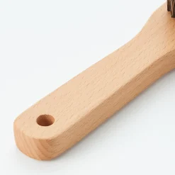 Brosse à chaussures dépoussiérante en hêtre
