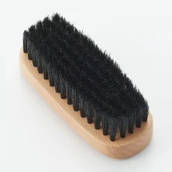Brosse à chaussures en hêtre