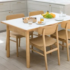 Chaise incurvée en chêne (Dont Eco‐part. 0,83 €)