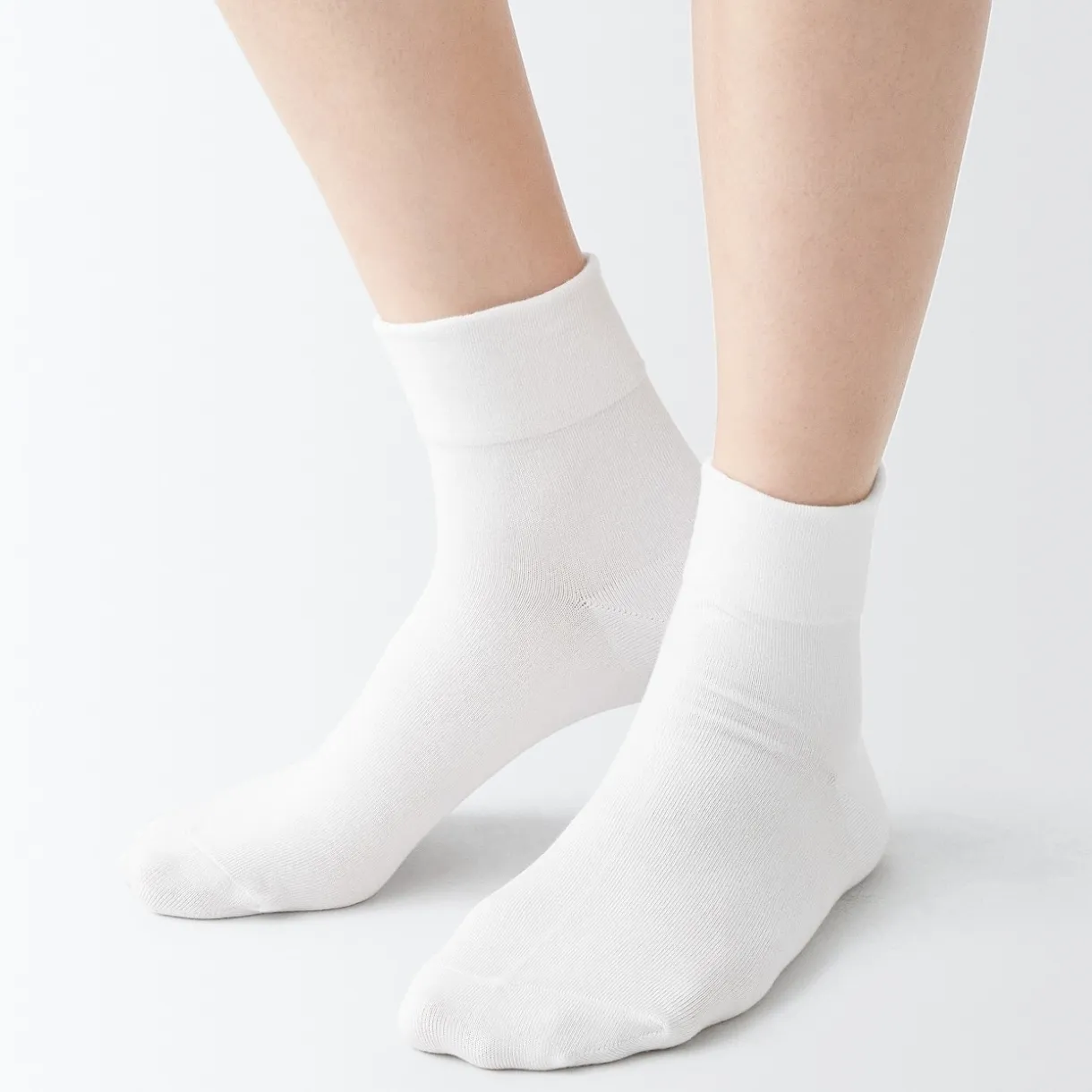Chaussettes cheville en modal mélangé à angle droit avec bord confortable pour femme