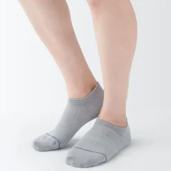 Chaussettes de sport en coton évacuant l``humidité pour femme