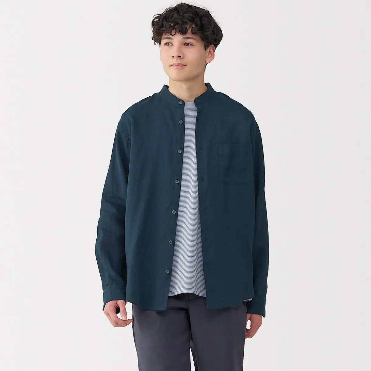 Chemise à col mao en lin lavé pour homme