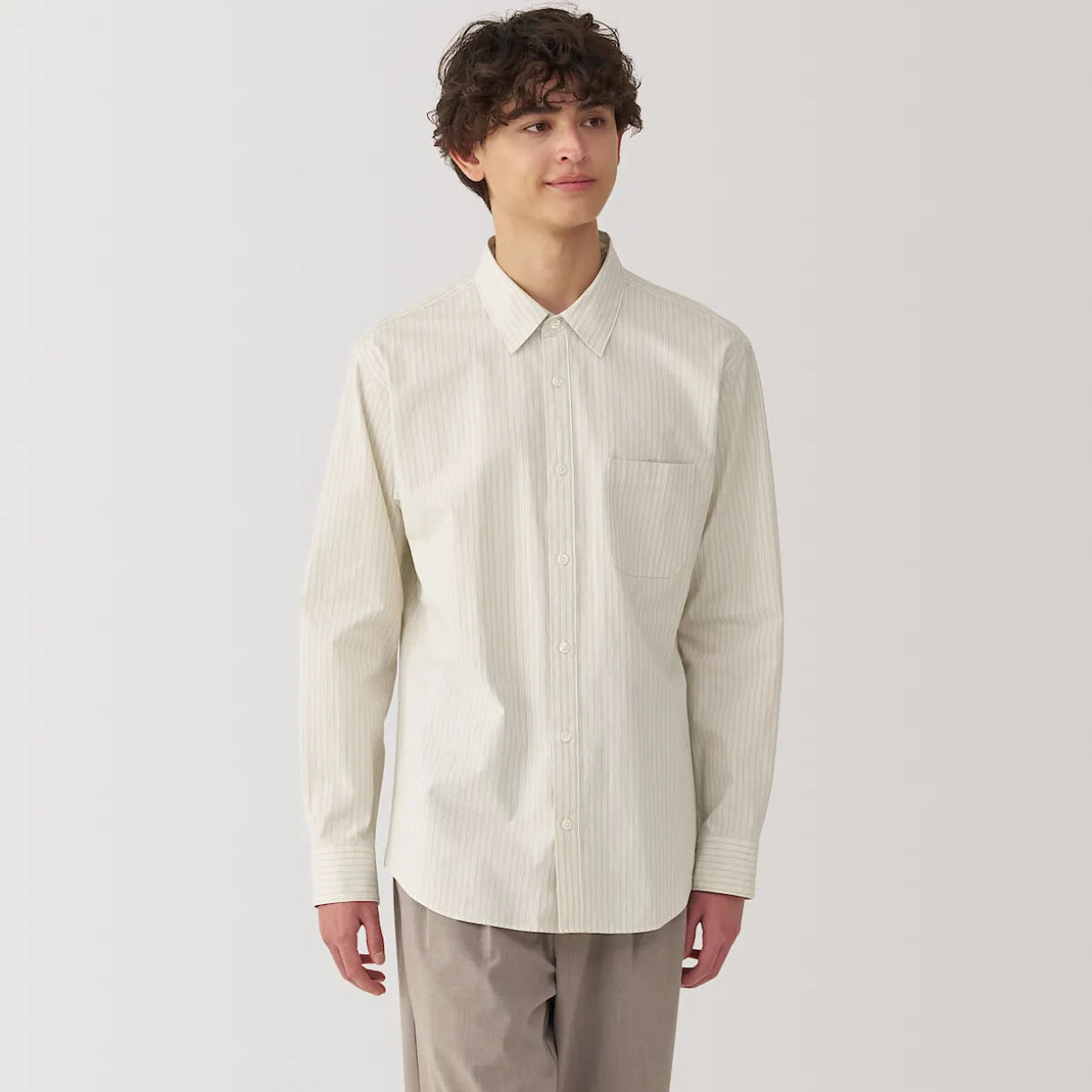 Chemise à manches longues en coton lavé homme