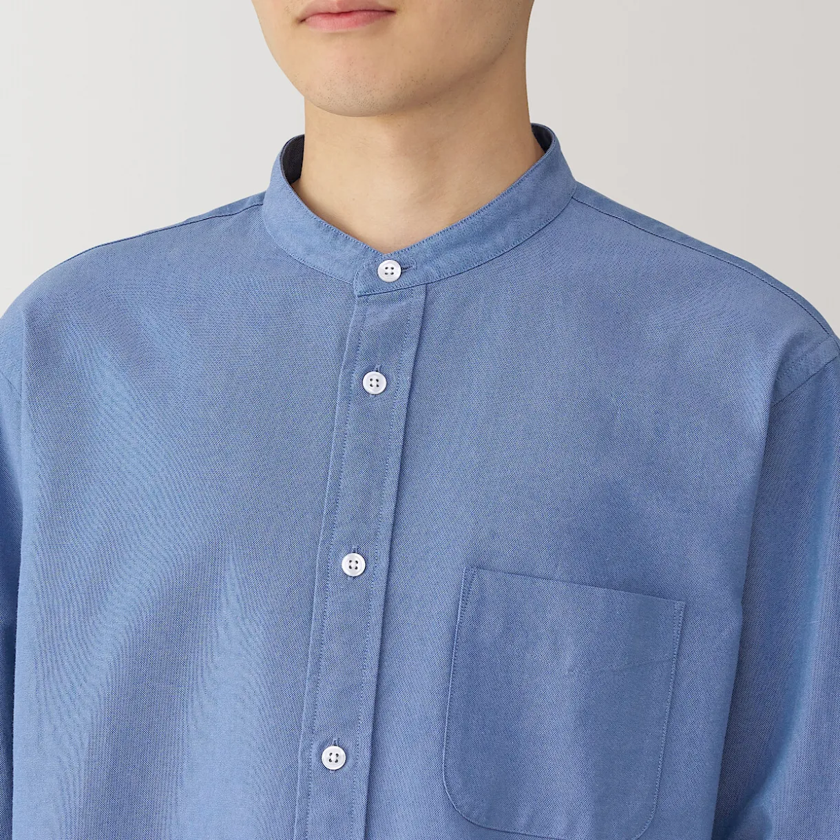 Chemise en coton Oxford lavé col officier pour homme