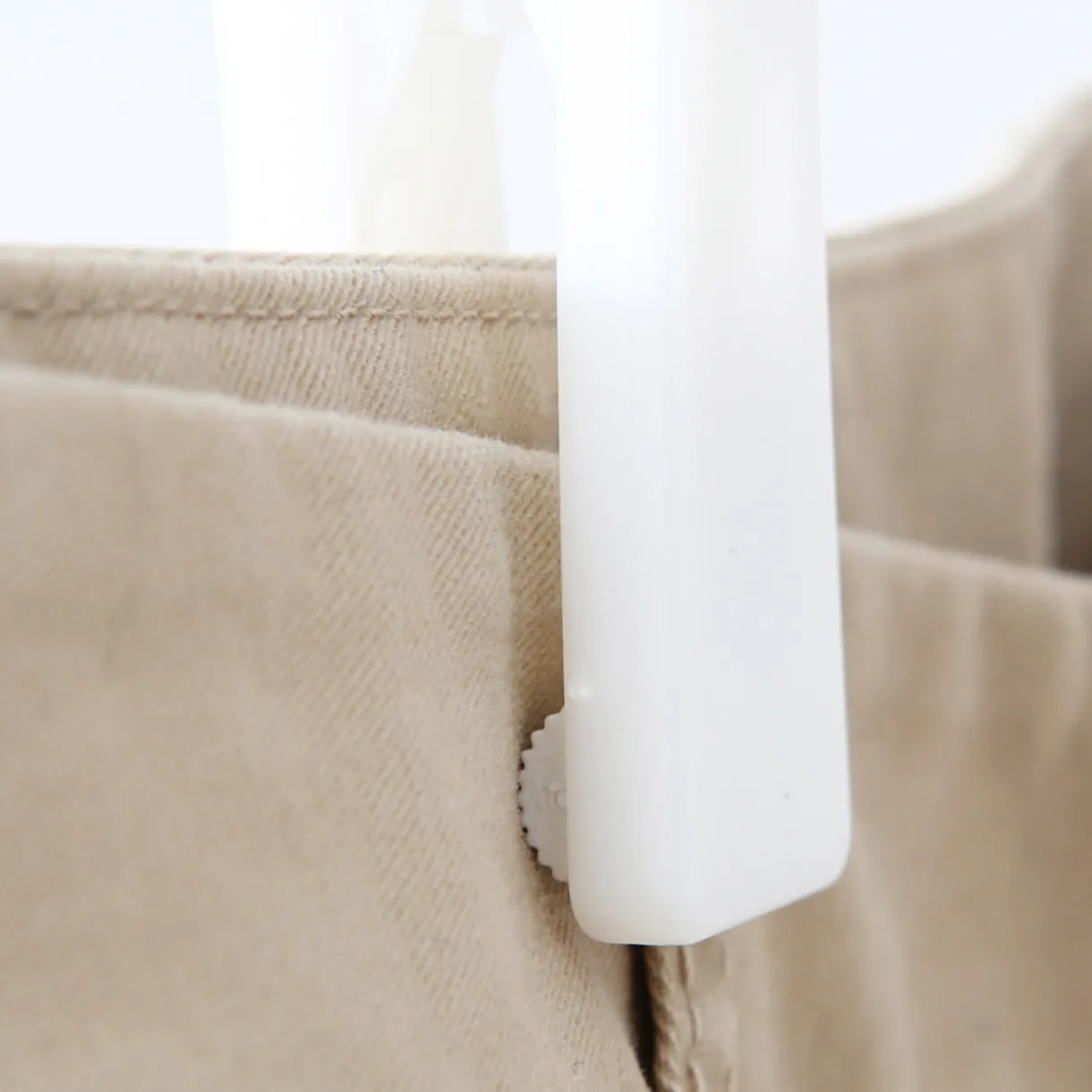 Cintre à pinces en aluminium