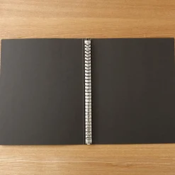 Classeur A4 30 anneaux en kraft Gris charbon