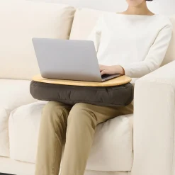 Coussin pour ordinateur portable avec plateau