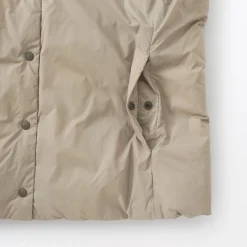 Doudoune légère pliable en nylon recyclé sans manche sans col pour femme