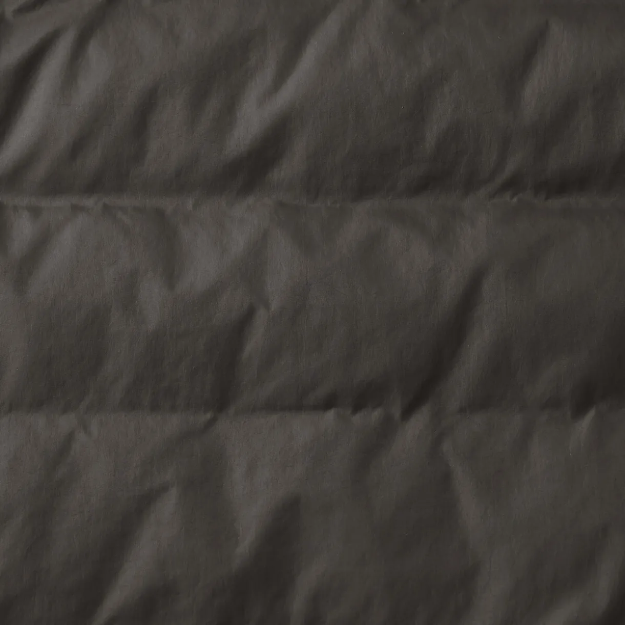 Doudoune légère pliable en nylon recyclé sans manche sans col pour femme