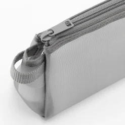 Grâce au tissu maillé