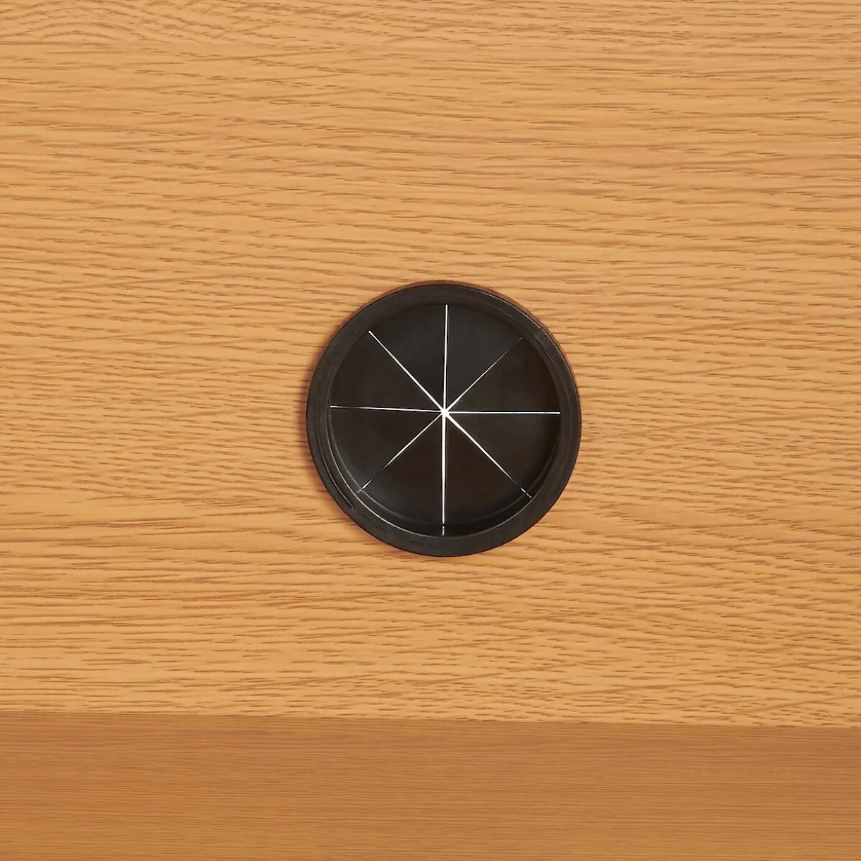 Meuble TV en noyer ‐ Moyen