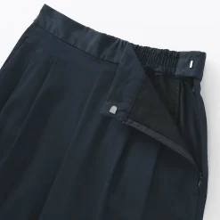 Pantalon fuselé à jambes larges en sergé de coton mélangé pour femme