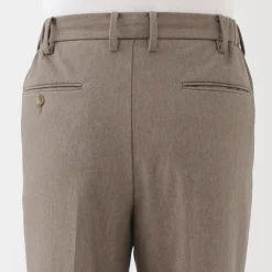Pantalon plissé ajusté en stretch brossé pour homme