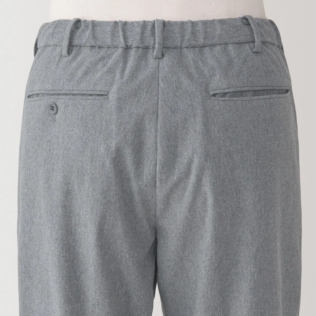 Pantalon plissé ajusté et stretch pour homme