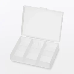 Petite boîte PP à compartiments