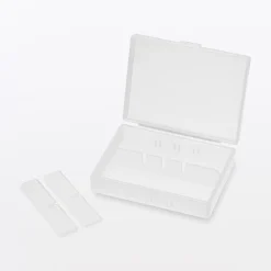 Petite boîte PP à compartiments