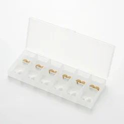 Pilulier à compartiments en PP