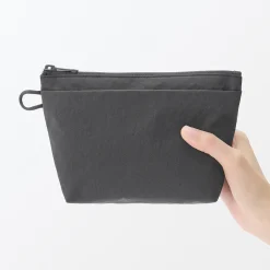 Pochette à poser en nylon texturé ‐ Moyenne
