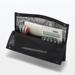 Pochette autoportante en maille nylon