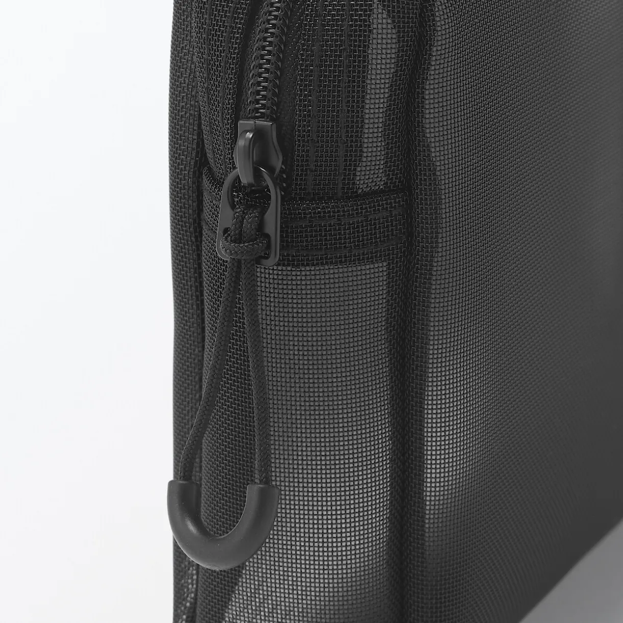 Pochette en nylon filet à fermeture éclair - Taille moyenne