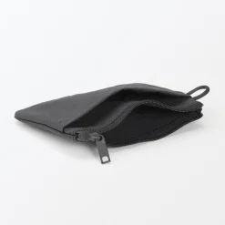 Pochette zippée en nylon texturé ‐ Petite