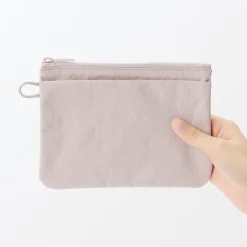 Pochette zippée en nylon texturé ‐ Moyenne
