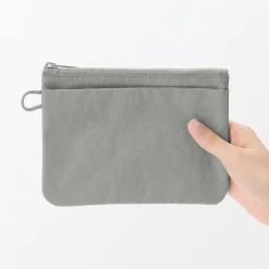 Pochette zippée en nylon texturé ‐ Moyenne