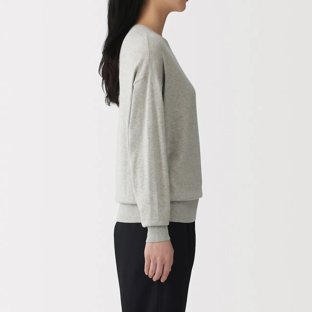 Pull à col en V en mélange de fibres de soja pour femme