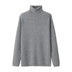 Pull en laine côtelée col roulé homme