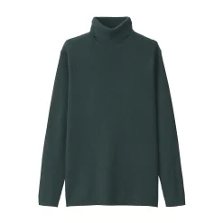 Pull en laine côtelée col roulé homme