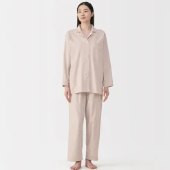 Pyjama en flanelle sans couture latérale pour femme