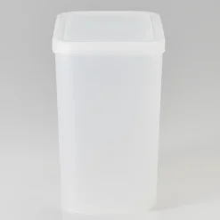 R&eacute;cipient &agrave; farine, 1.5L