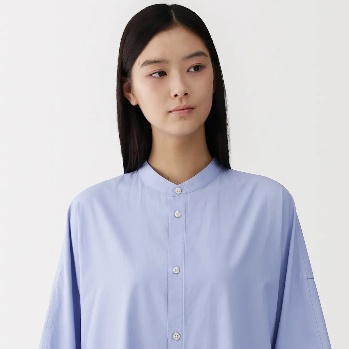 Robe chemise à col montant en popeline de coton biologique pour femme