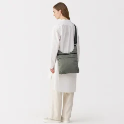 Sac à bandoulière en nylon recyclé