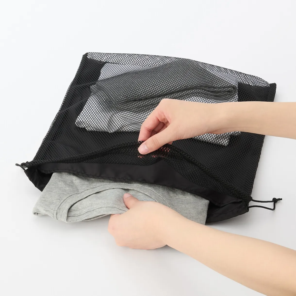 Sac à cordon en maille - Grand modèle