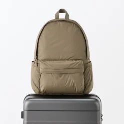 Sac à dos rembourré et déperlant en nylon recyclé