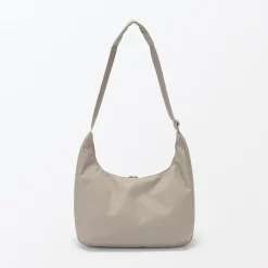 Sac à main déperlant, porté à l'épaule ou en bandoulière