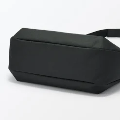 Sac à main déperlant, porté à l'épaule ou en bandoulière