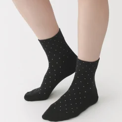 Soquettes à pois et à bordures confortables pour femme