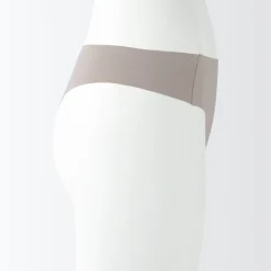 String entièrement sans coutures