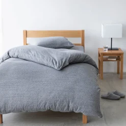 Table de nuit en chêne