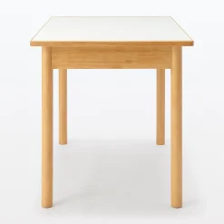 Table en hévéa avec plateau mélaminé rectangulaire ‐ S