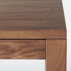 Table en noyer naturel 140cm