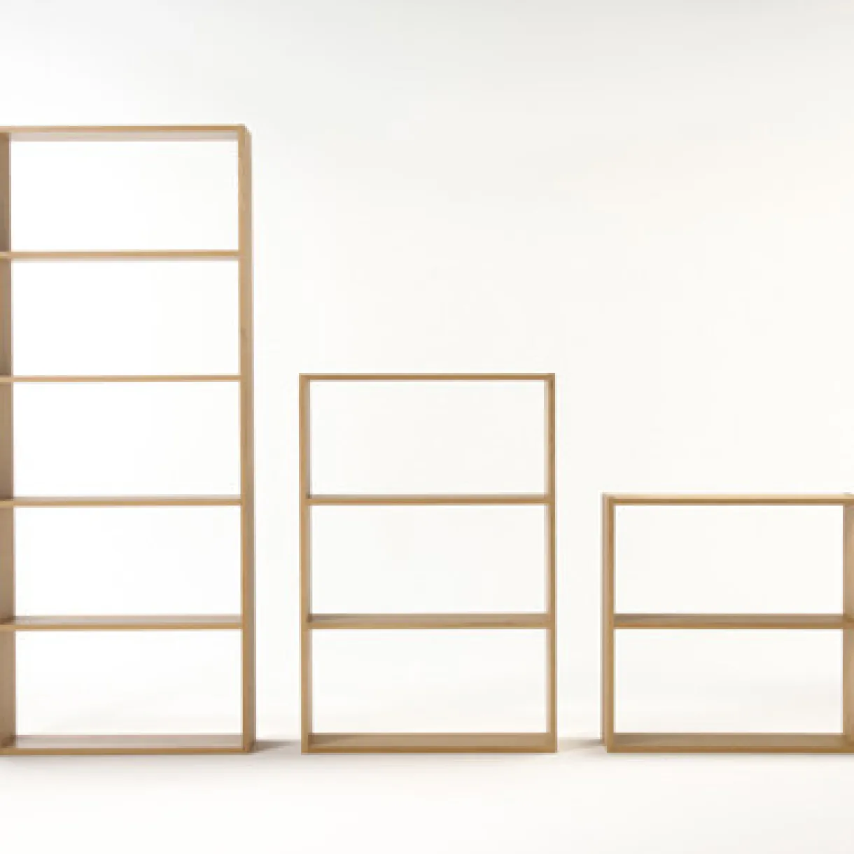 Étagère large en chêne ‐ 3 niveaux (Dont Eco‐part. 1,80 €)