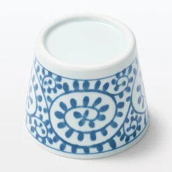 Tasse à saké en porcelaine Hasami - Motif arabesque