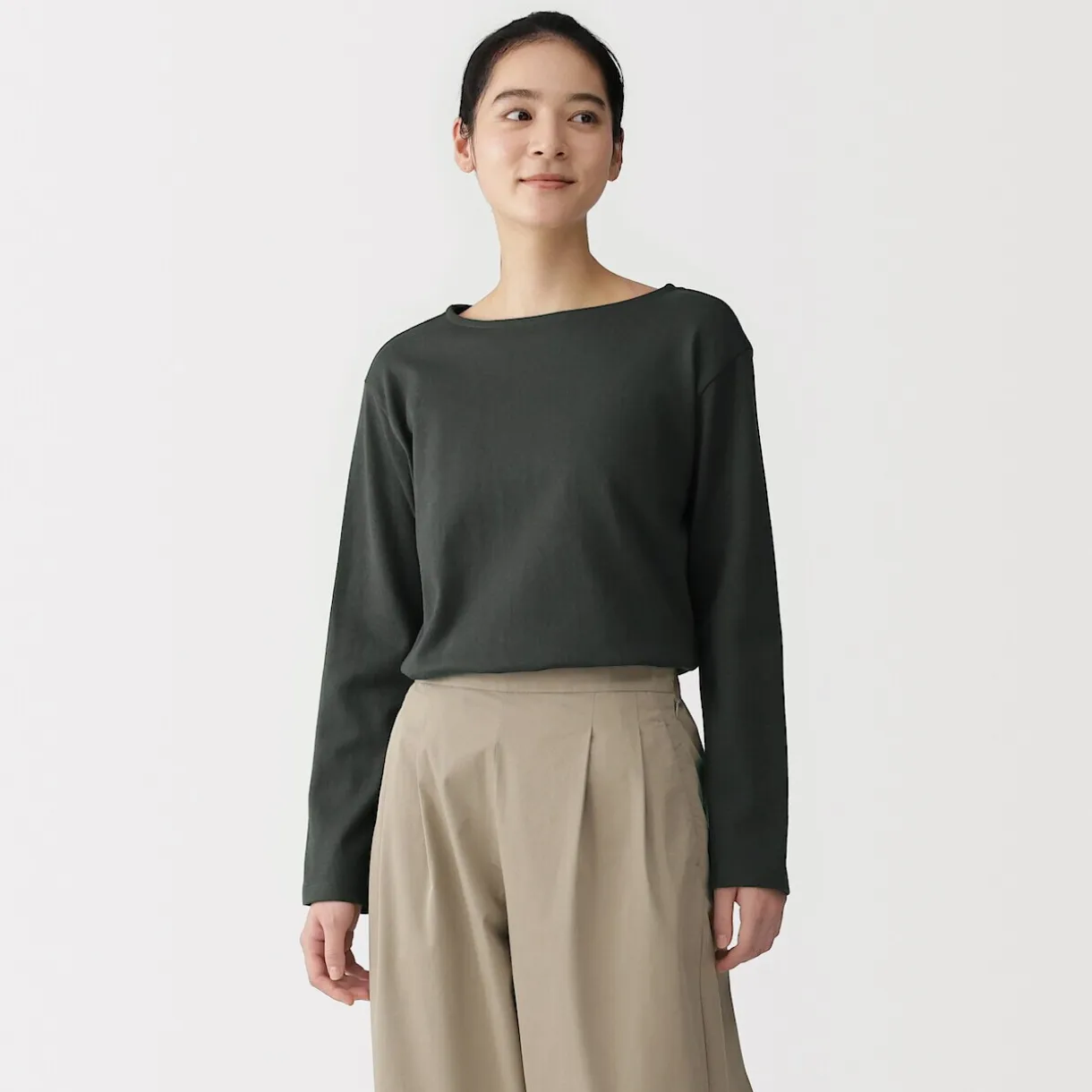 T‐shirt en coton épais manches longues col bateau pour femme