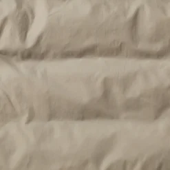 Veste légère pliable en nylon recyclé sans col pour femme